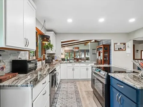 144 Amity Drive Waterloo IA 50701