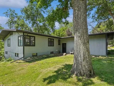 144 Amity Drive Waterloo IA 50701
