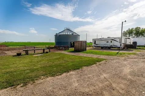 2326 K Avenue Toledo IA 52342
