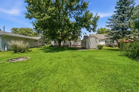 221 W Maple Street Hubbard IA 50122