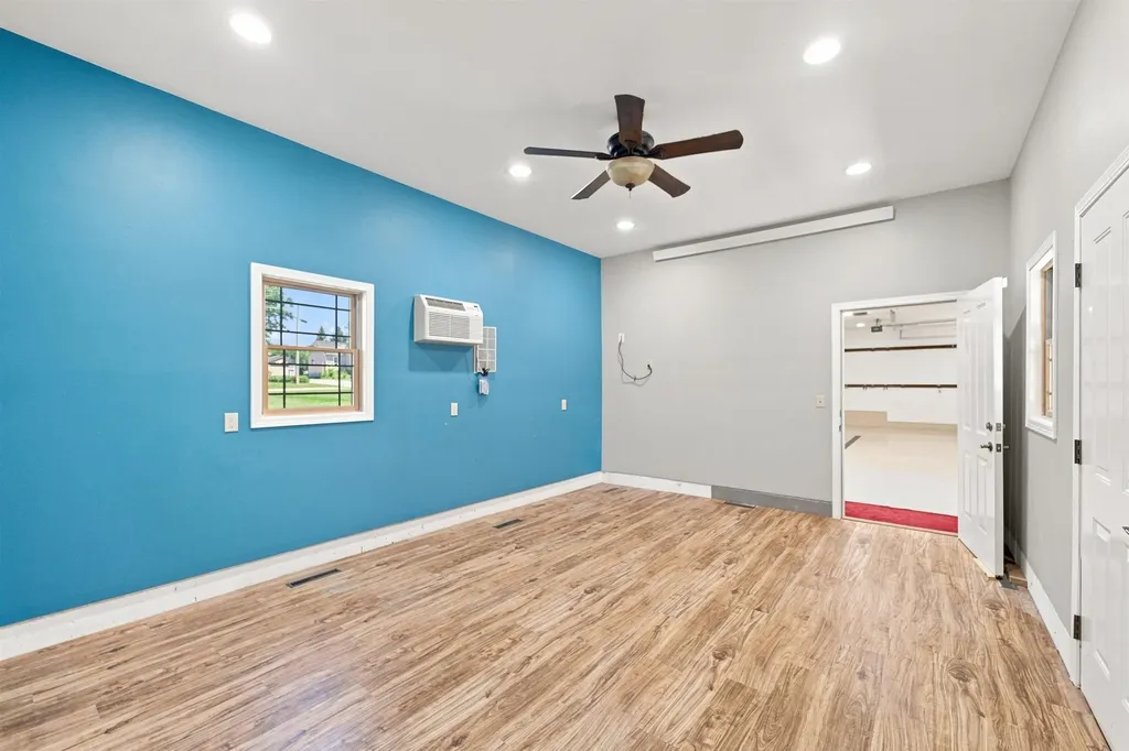 808 Pleasant Street Sumner IA 50674