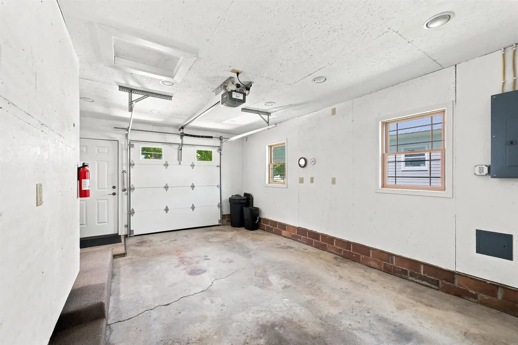 808 Pleasant Street Sumner IA 50674