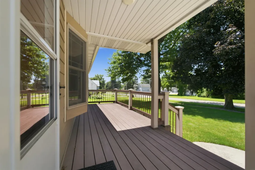 808 Pleasant Street Sumner IA 50674