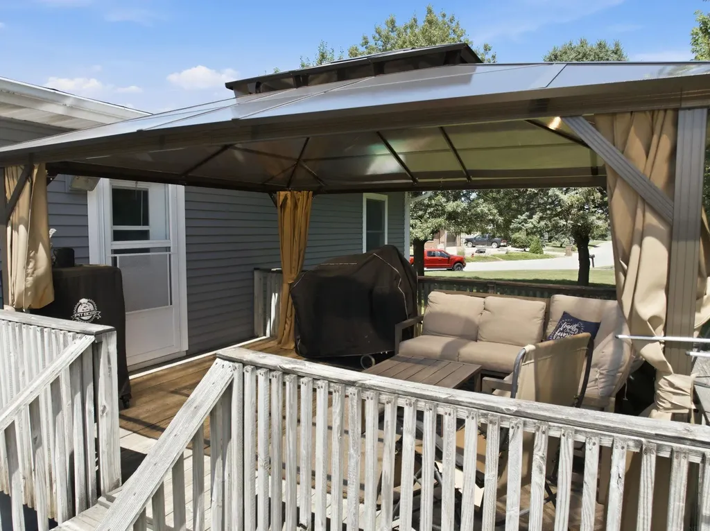 200 Country Heights Drive Sumner IA 50674