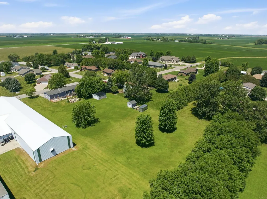 200 Country Heights Drive Sumner IA 50674
