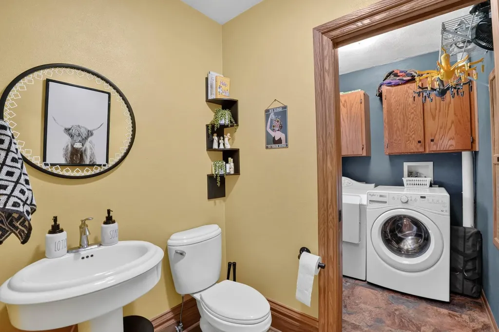 1703 Clay Street Cedar Falls IA 50613