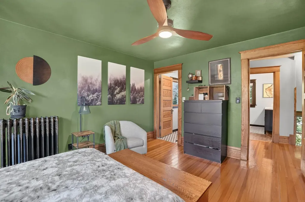 1703 Clay Street Cedar Falls IA 50613