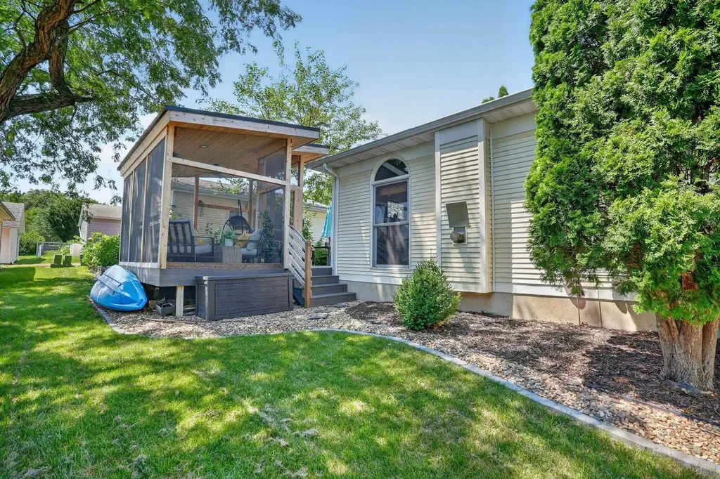 1703 Clay Street Cedar Falls IA 50613