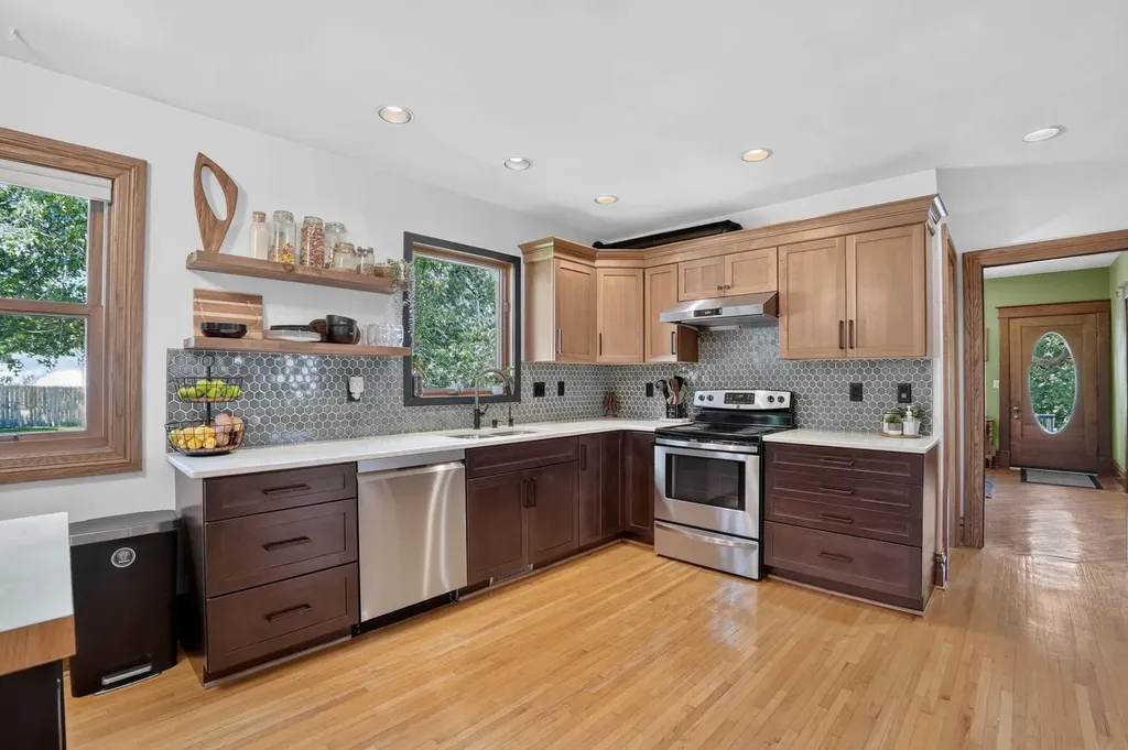 1703 Clay Street Cedar Falls IA 50613