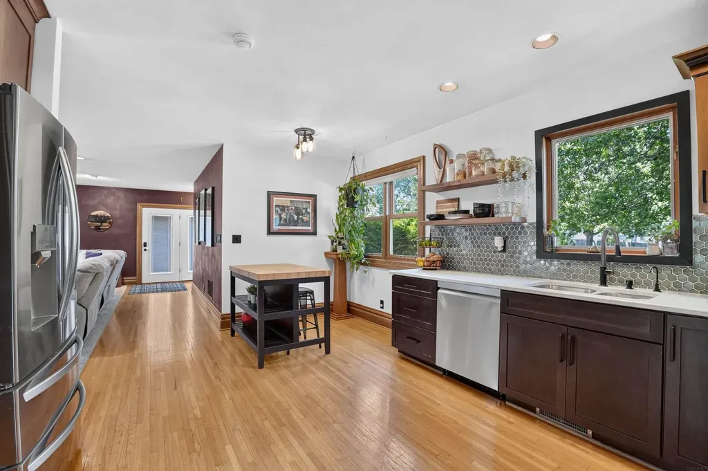 1703 Clay Street Cedar Falls IA 50613