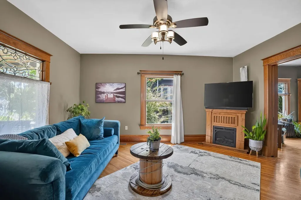 1703 Clay Street Cedar Falls IA 50613