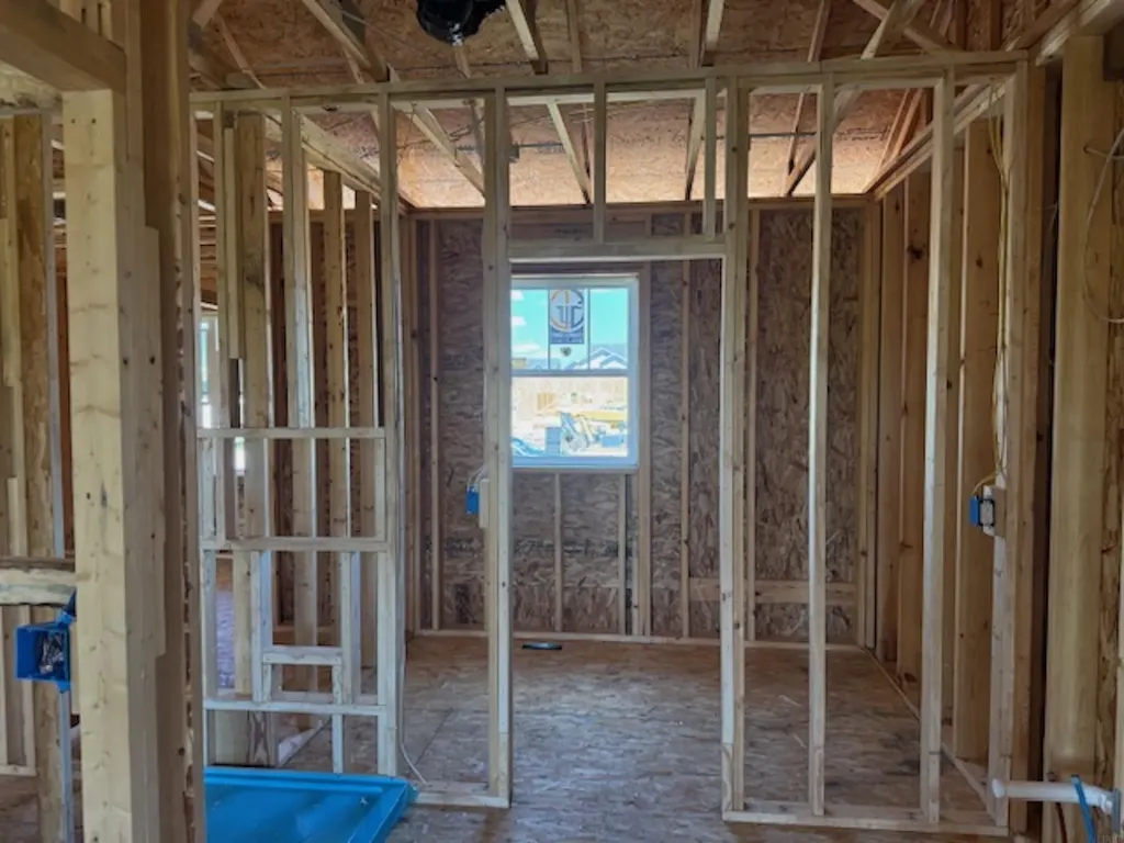 2736 Amber Valley Road Cedar Falls IA 50613