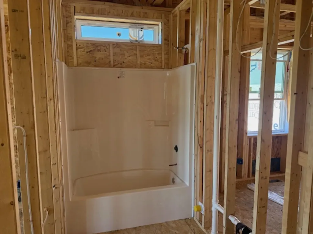 2736 Amber Valley Road Cedar Falls IA 50613