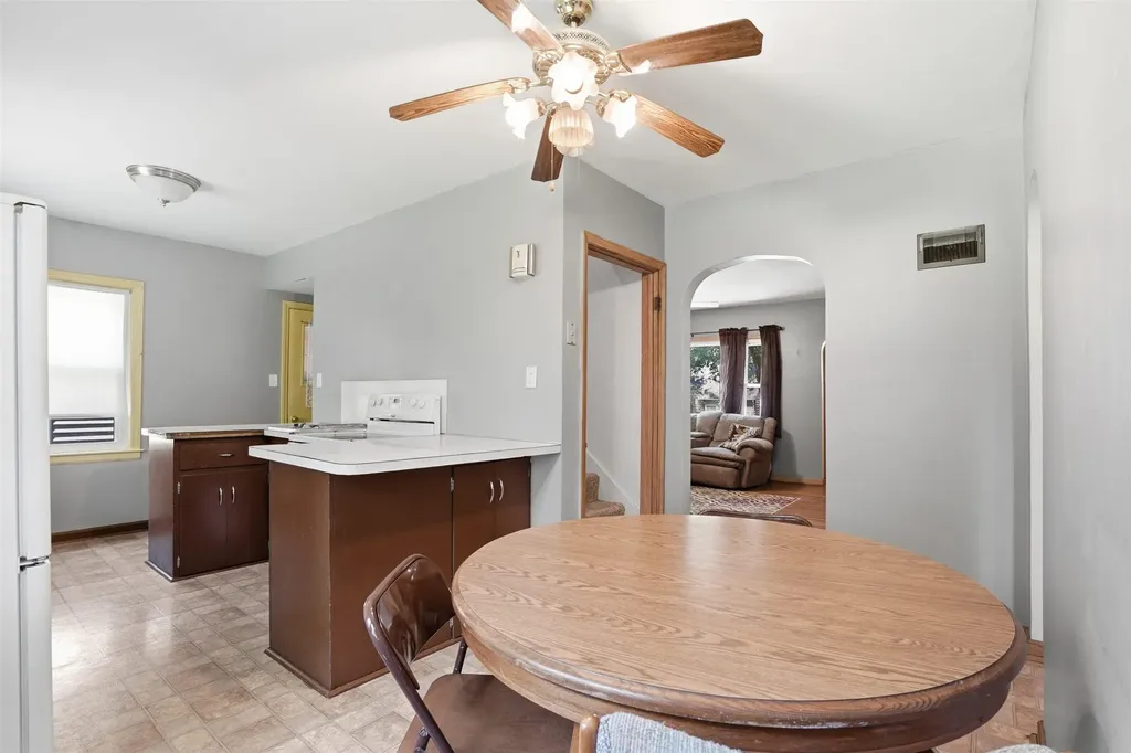 700 Cornwall Avenue Waterloo IA 50702