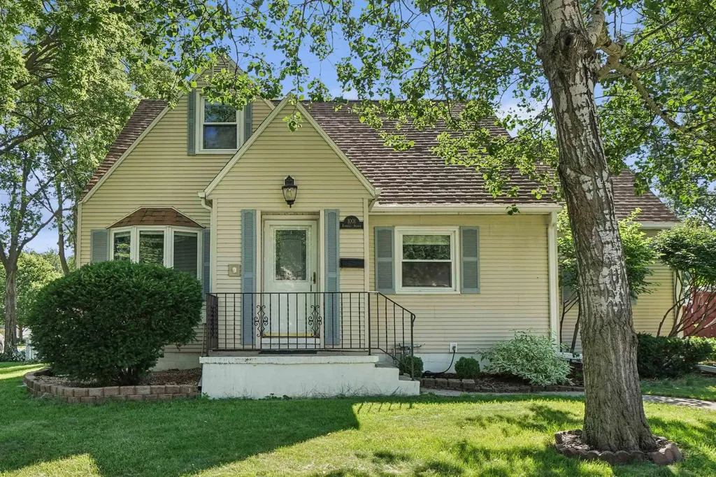 1001 Kimball Avenue Waterloo IA 50702