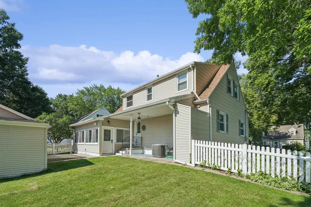 1001 Kimball Avenue Waterloo IA 50702