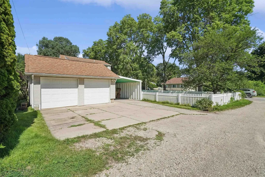 1001 Kimball Avenue Waterloo IA 50702
