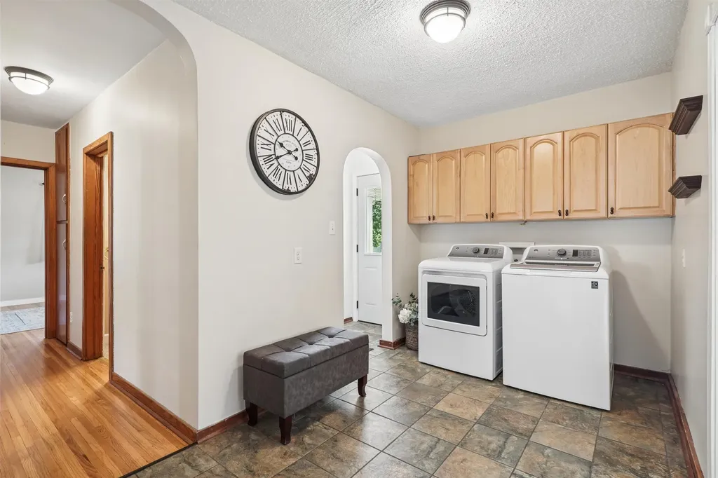 1001 Kimball Avenue Waterloo IA 50702