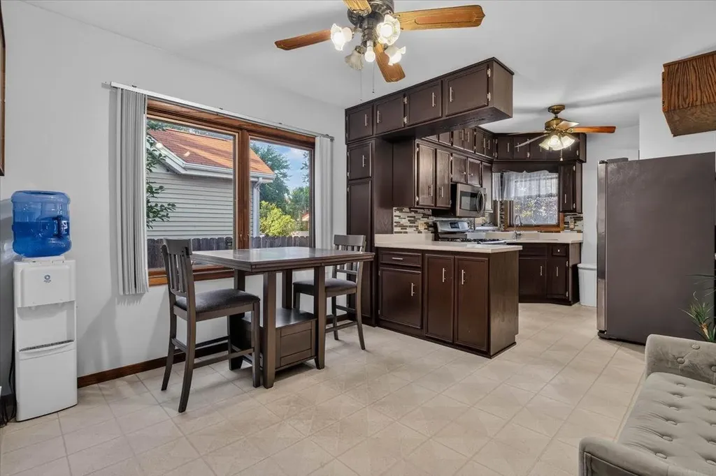 125 Linwood Street Waterloo IA 50702