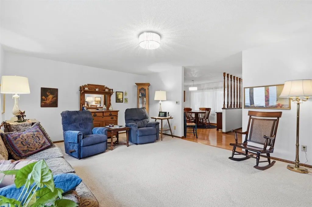 1210 NE 4th Street Independence IA 50644