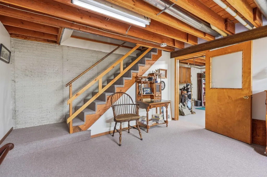 1210 NE 4th Street Independence IA 50644
