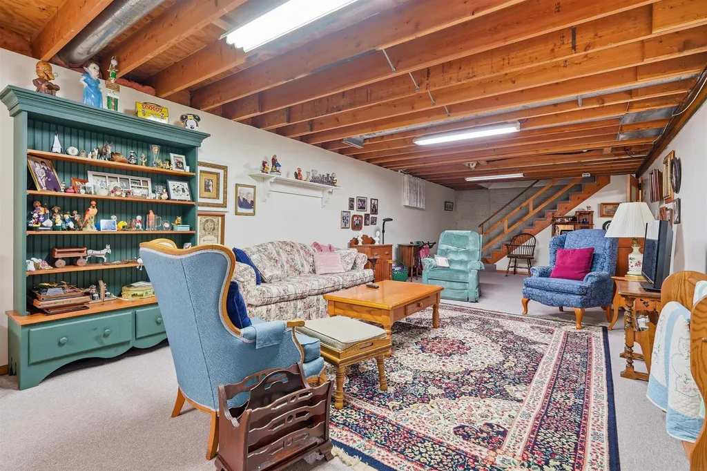 1210 NE 4th Street Independence IA 50644