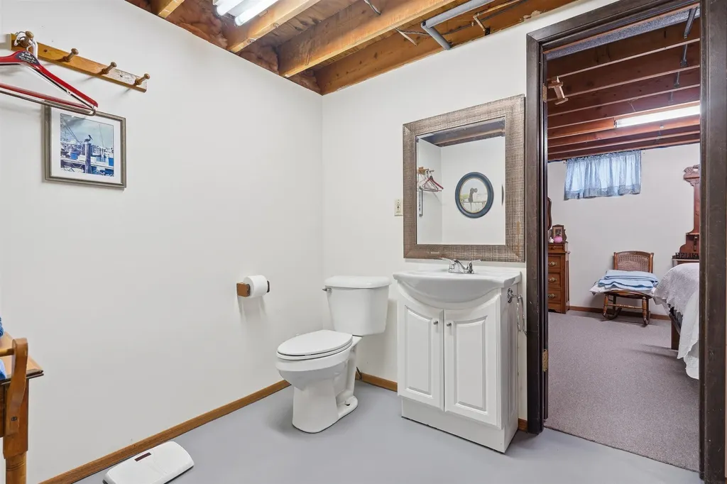 1210 NE 4th Street Independence IA 50644
