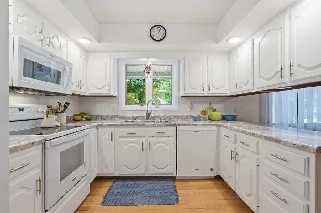 1210 NE 4th Street Independence IA 50644