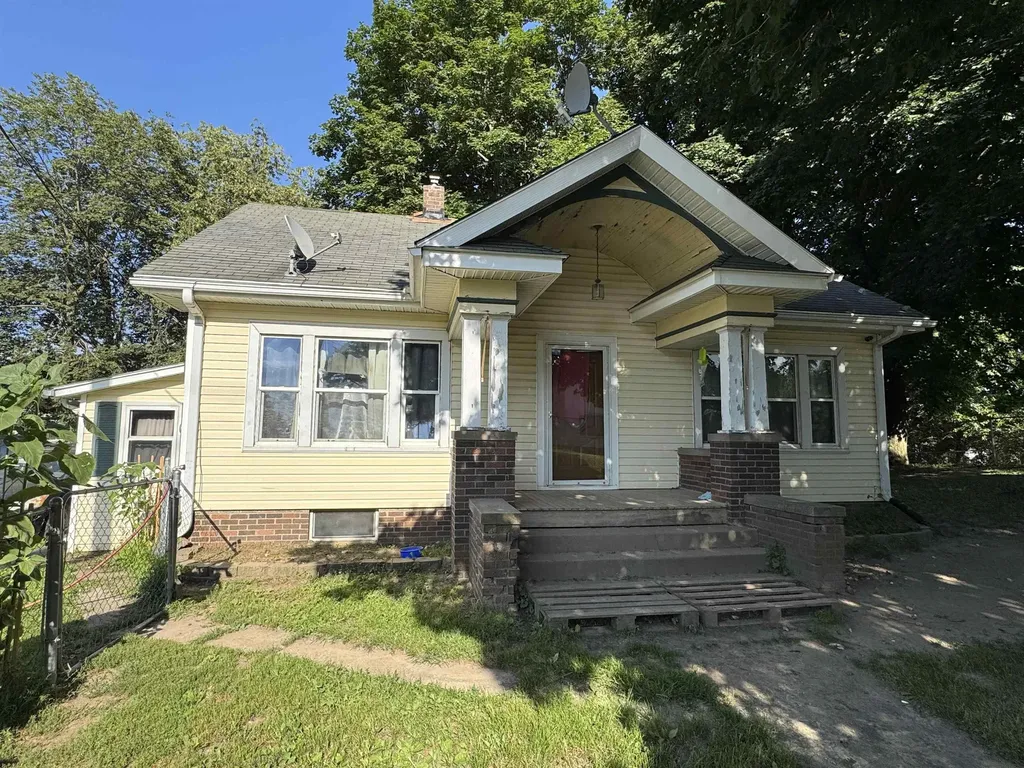 15469 County Home Road E23 Anamosa IA 52205
