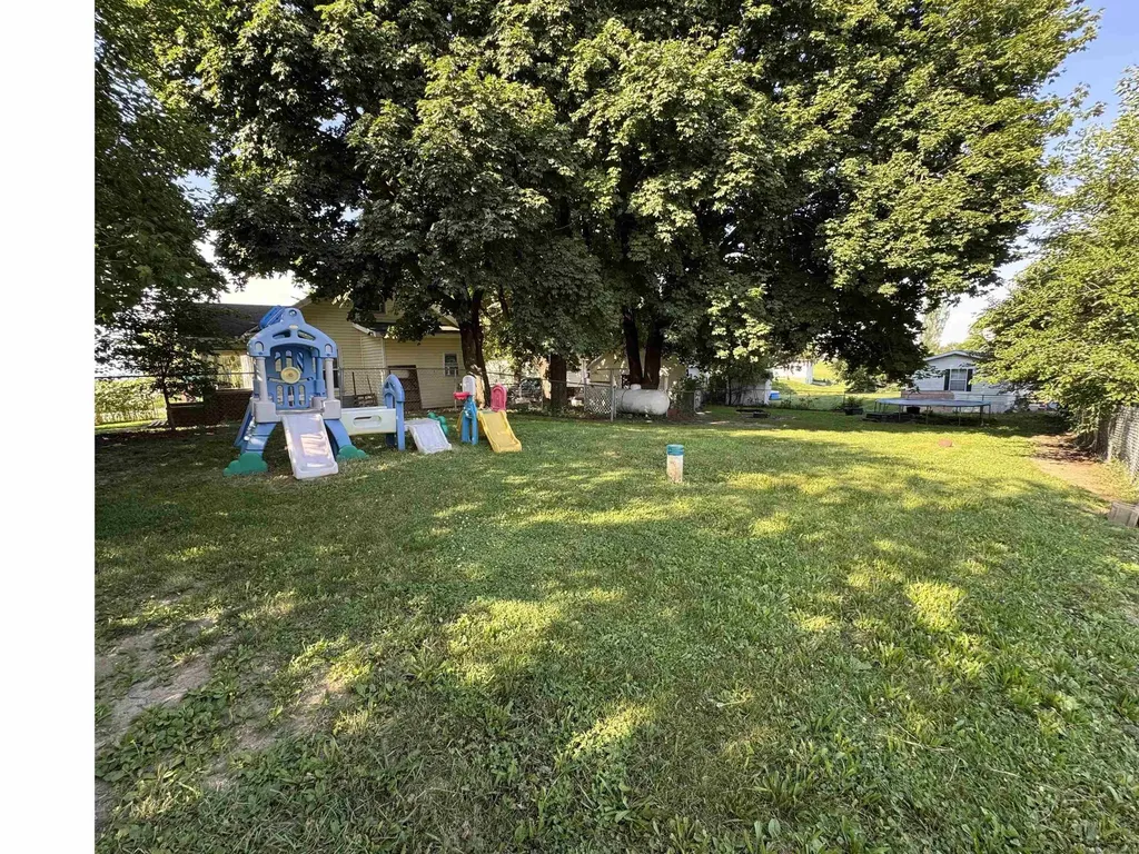 15469 County Home Road E23 Anamosa IA 52205