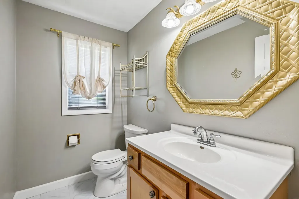 3729 NE Northwood Drive Cedar Rapids IA 52402