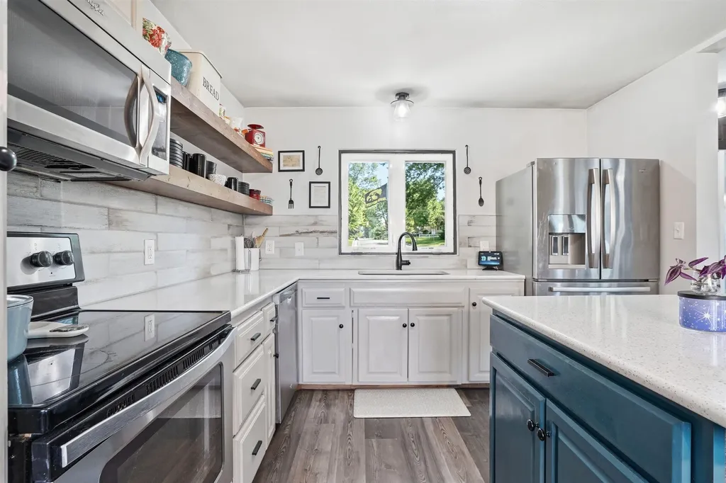 1509 W 8th Street Cedar Falls IA 50613