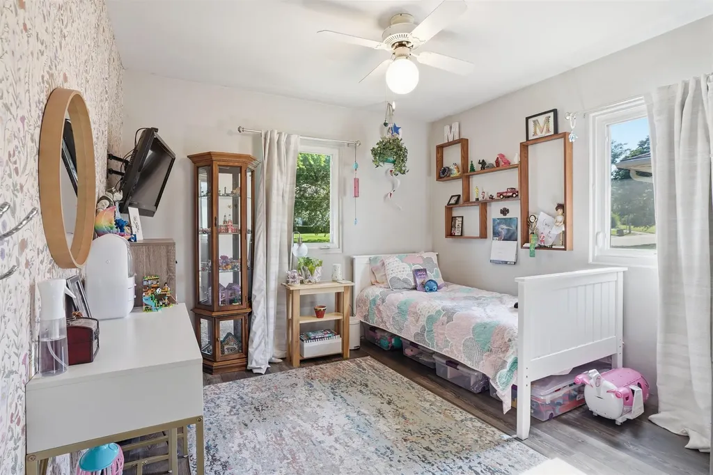 1509 W 8th Street Cedar Falls IA 50613