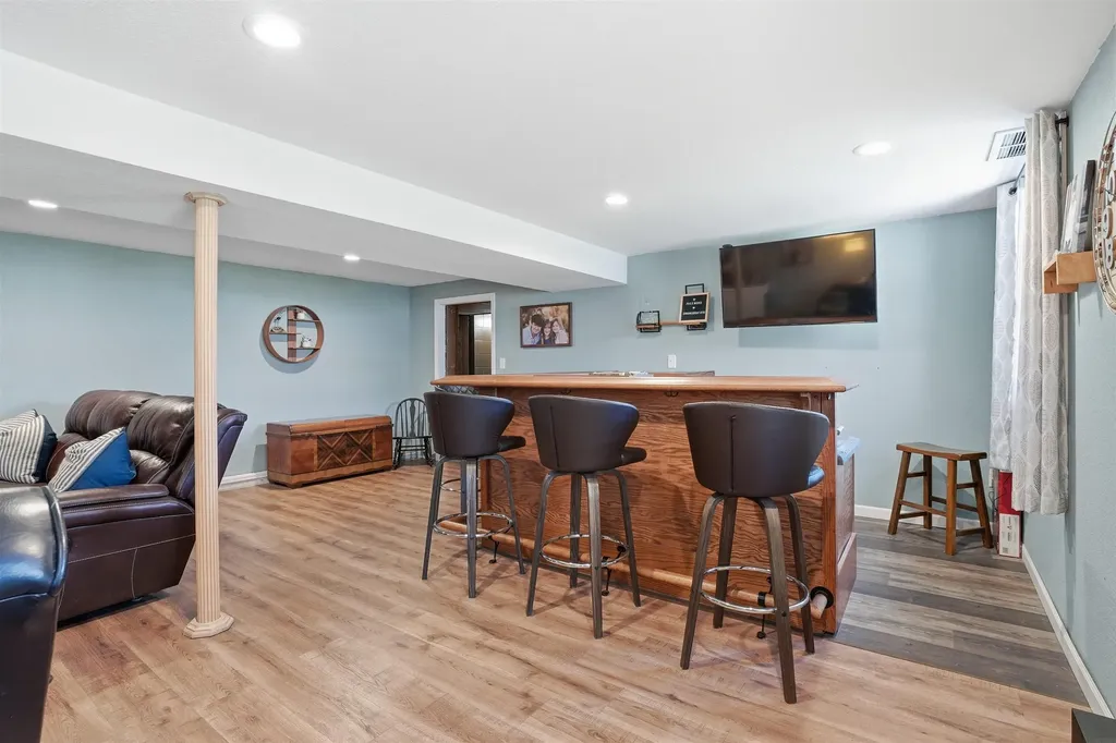 1509 W 8th Street Cedar Falls IA 50613