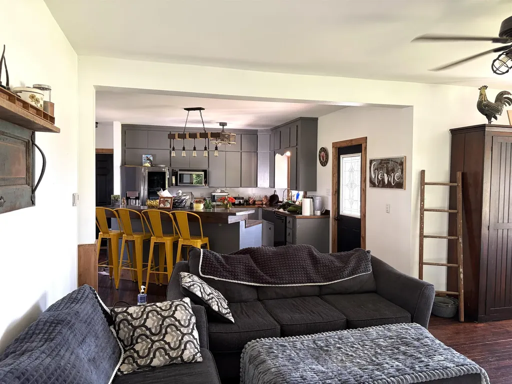 14798 Co Hwy S56 Ackley IA 50601