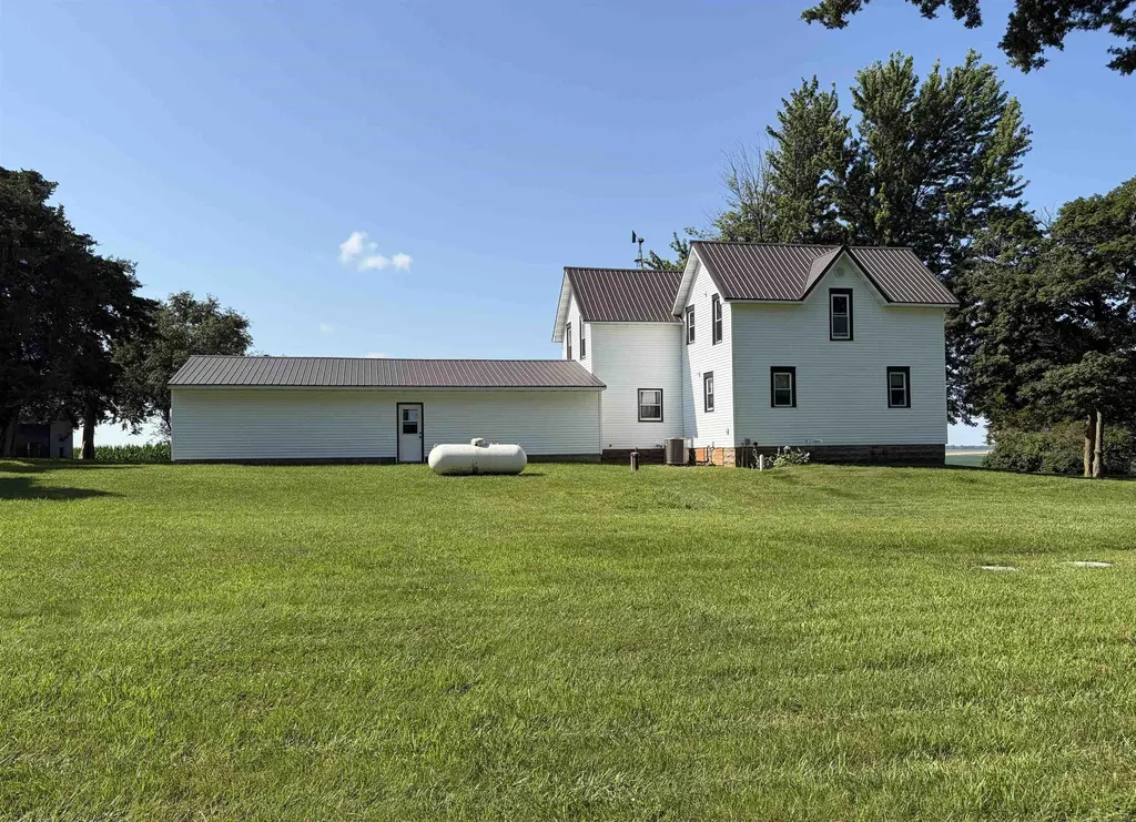14798 Co Hwy S56 Ackley IA 50601