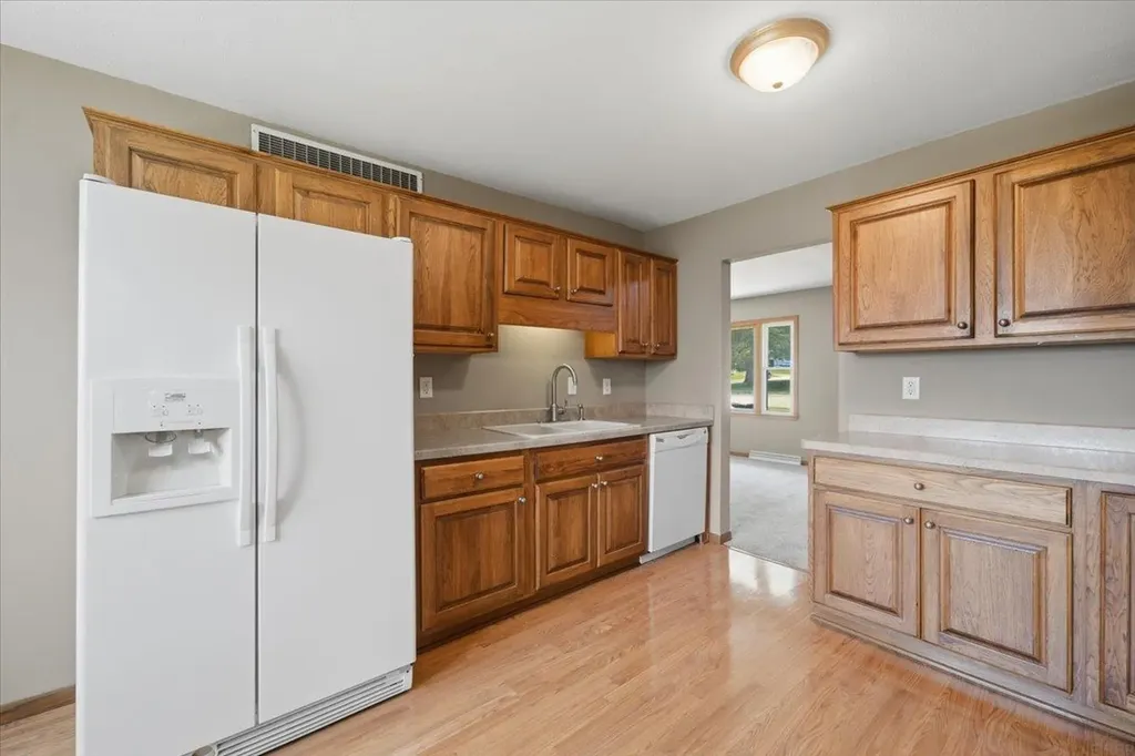1051 Wisconsin Street Waterloo IA 50702