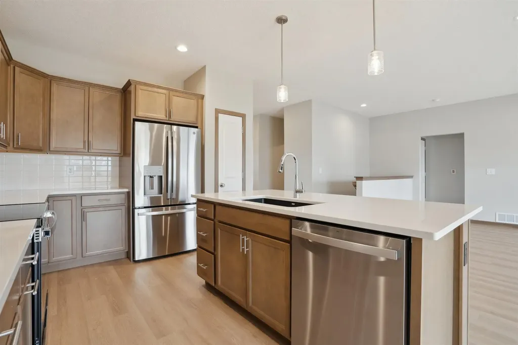 2735 Amber Valley Road Cedar Falls IA 50613