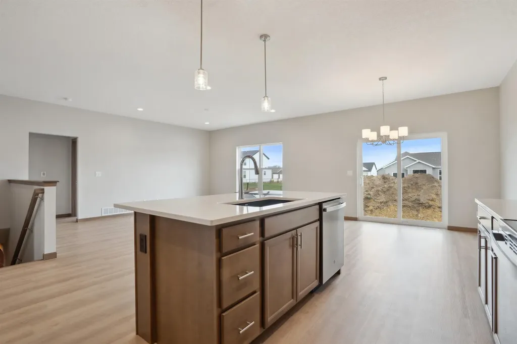 2735 Amber Valley Road Cedar Falls IA 50613