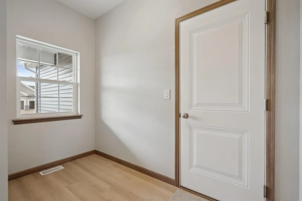 2735 Amber Valley Road Cedar Falls IA 50613