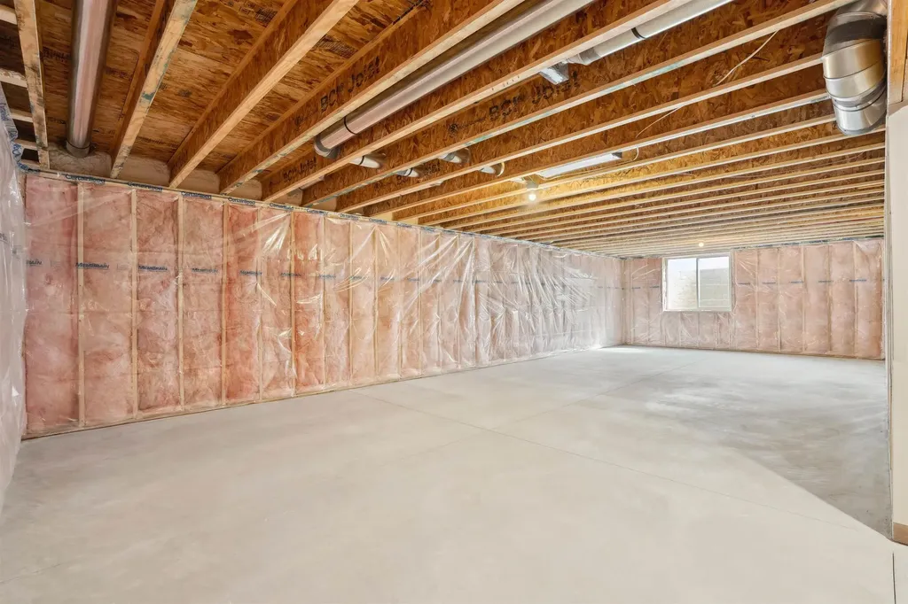 2735 Amber Valley Road Cedar Falls IA 50613