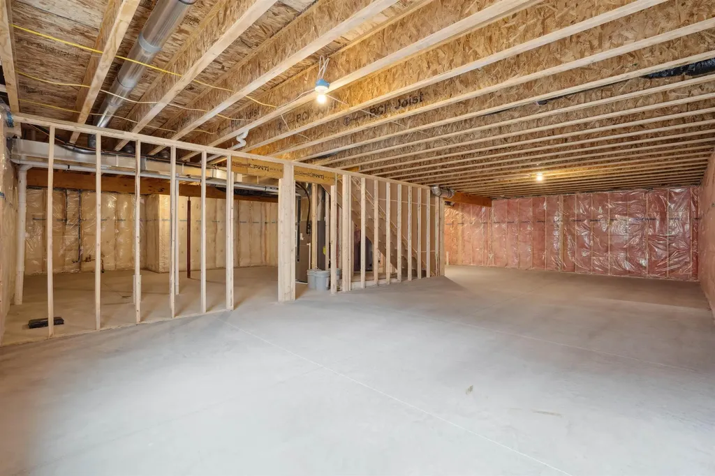 2735 Amber Valley Road Cedar Falls IA 50613