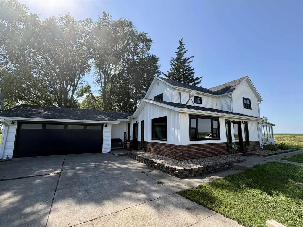 13698 Westbrook Ackley IA 50601