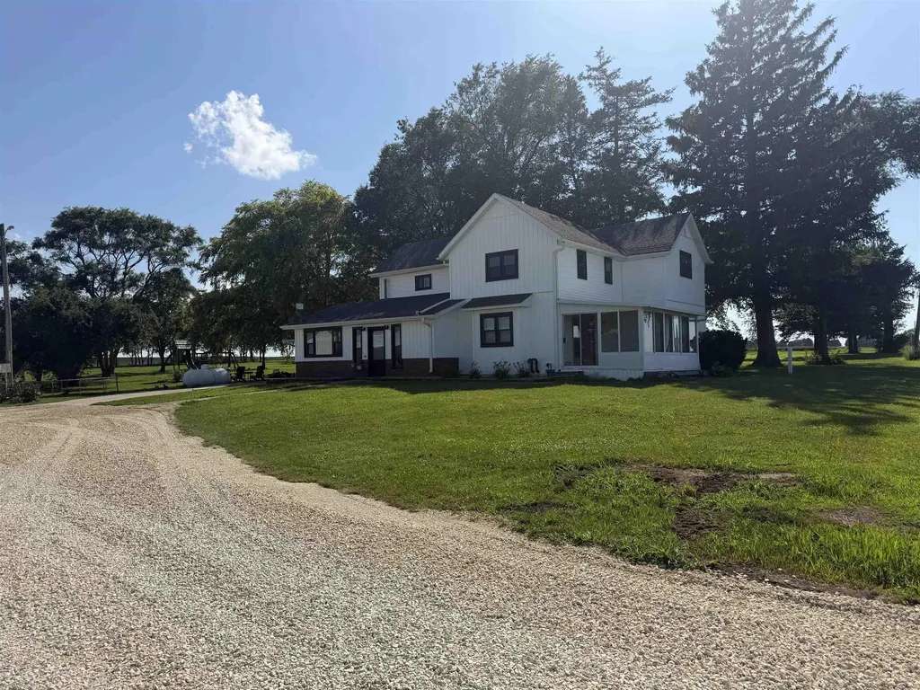 13698 Westbrook Ackley IA 50601