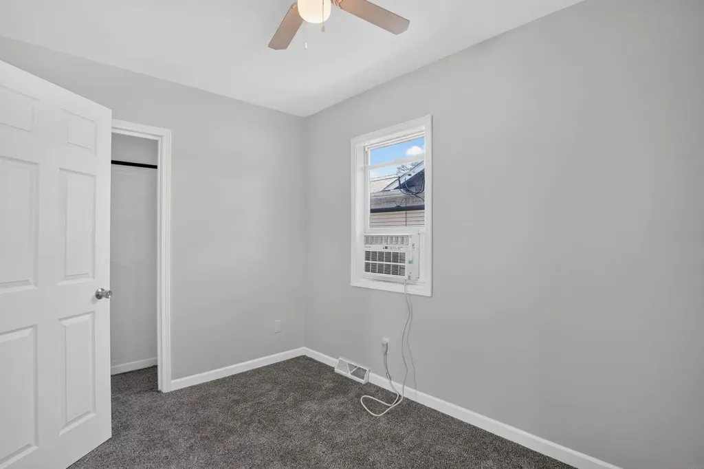 703 Magnolia Parkway Waterloo IA 50701