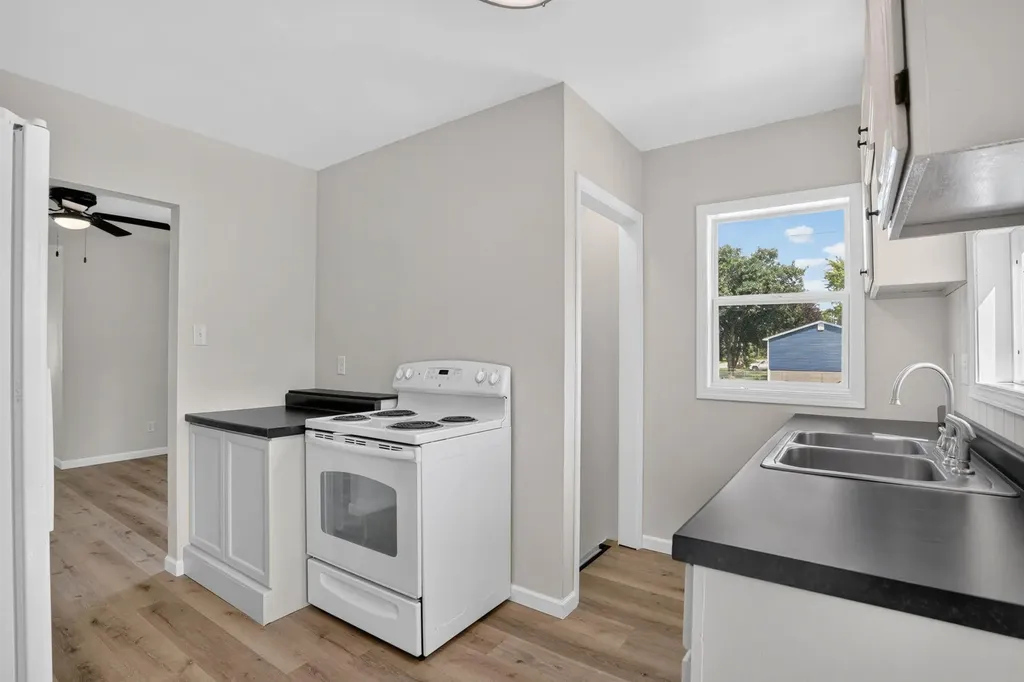 703 Magnolia Parkway Waterloo IA 50701