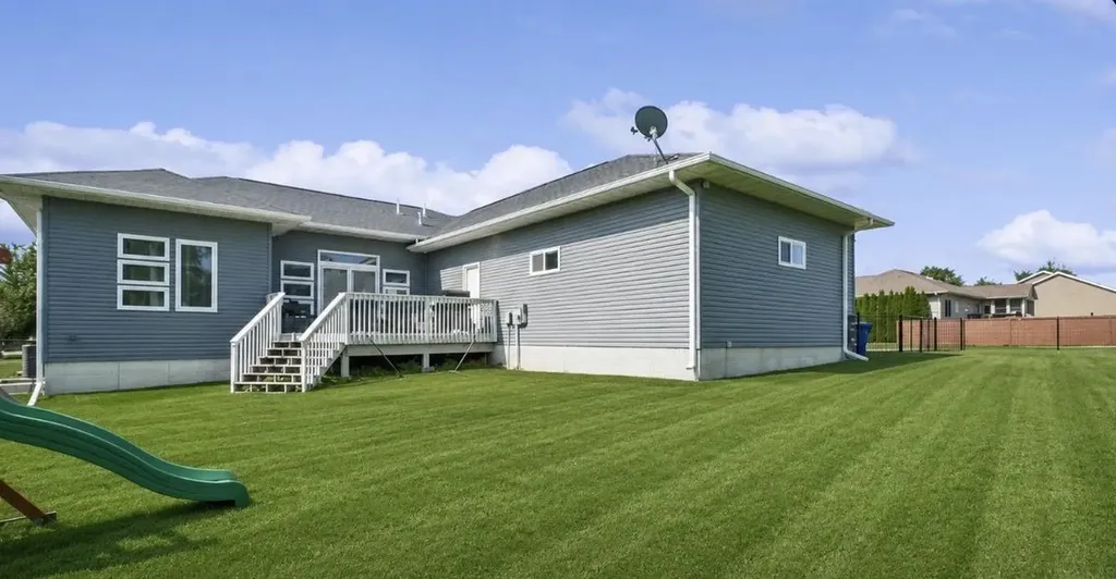 600 Jefferson Road Center Point IA 52213