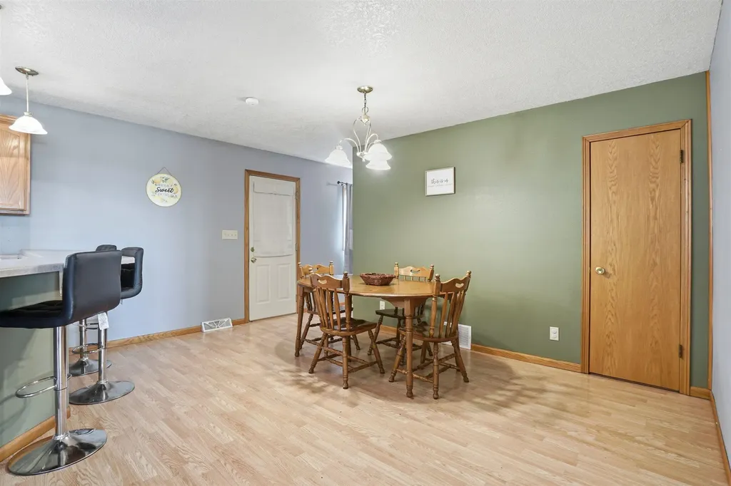 835 Volney Road Monona IA 52159