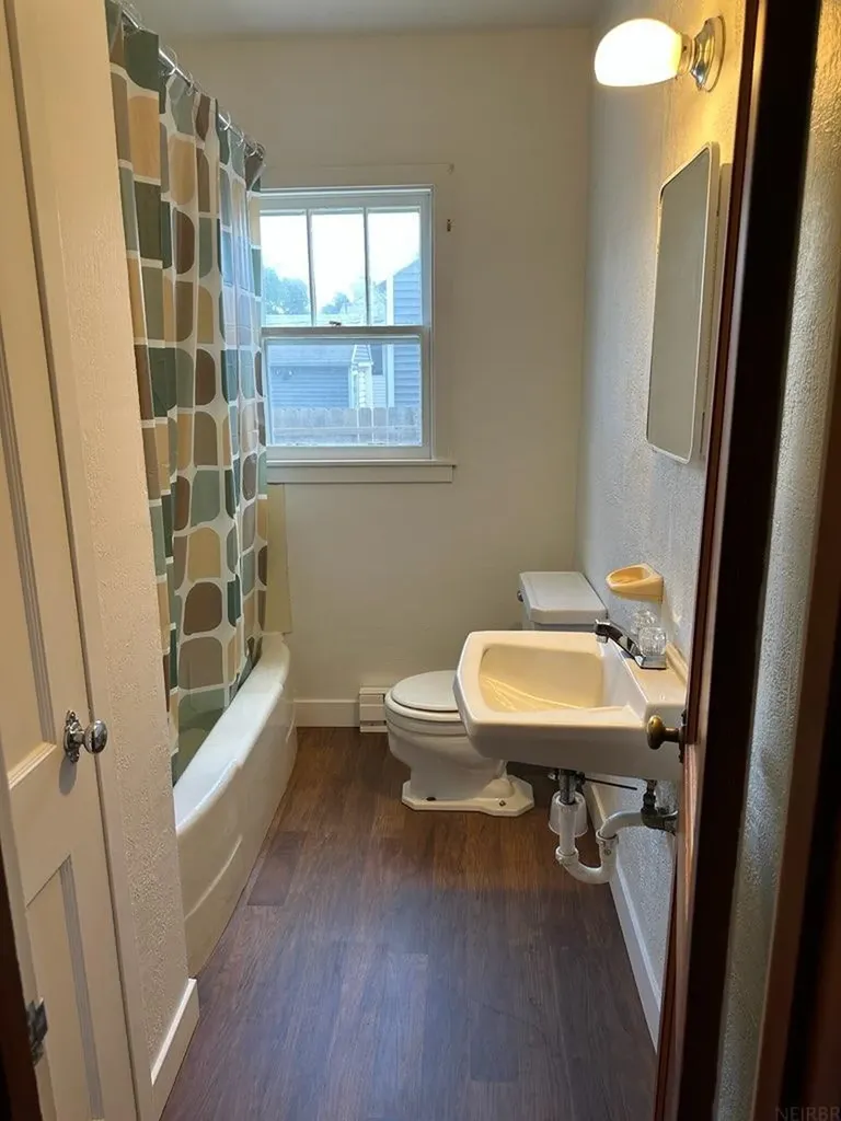 605 6th Avenue Charles City IA 50616