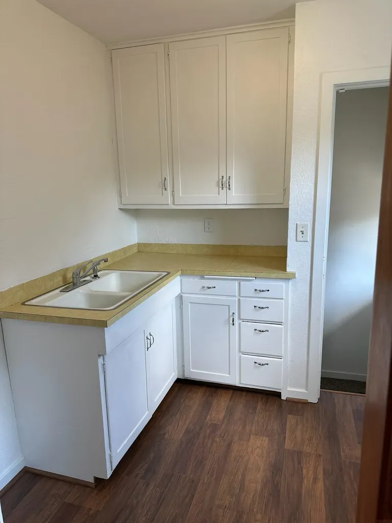 605 6th Avenue Charles City IA 50616
